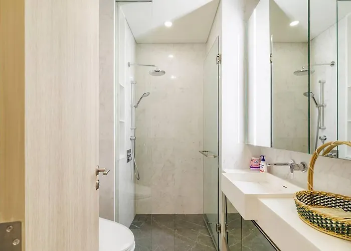 2 Bedrooms, 300 Metres Bts Ekkamai,sukhumvit Апартаменты Бангкок